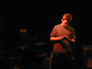 Bit Shifter performs, 2002 12 21, image 05 of 5.