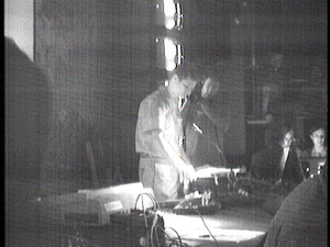 Naughtyboy performs.  Remote Lounge 2003 08 02, image 37 of 49.